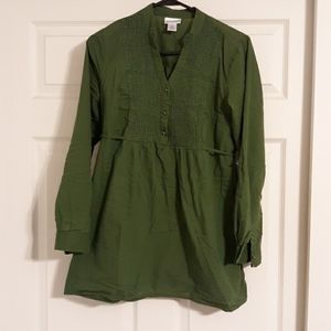 9 Motherhood Maternity long sleeve shirt. Size:S